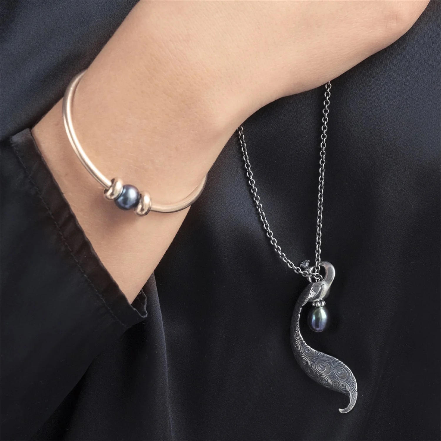 Collana Fantasia con Perla Pavone - Image 11